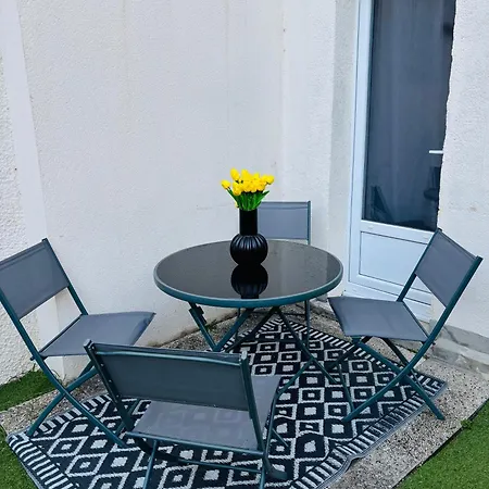 Petille En Champagne - 1 Chambre - Terrasse Epernay Exterior photo